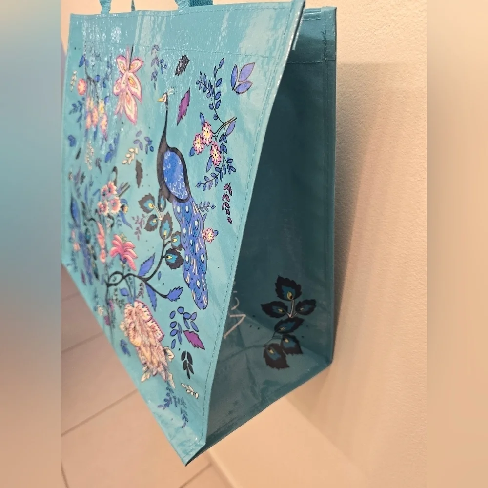 NWT Vera Bradley "Peacock Garden" Market Tote Bag - Picture 6 of 6